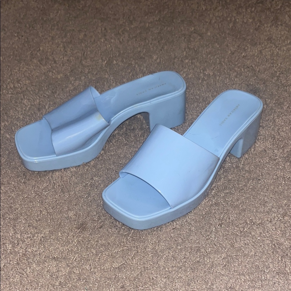 American Eagle Light Blue Plastic Heeled Women's Mules